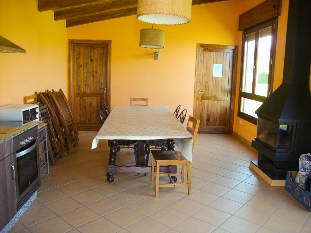 Apartamentos Fandin Ribadeo Dış mekan fotoğraf