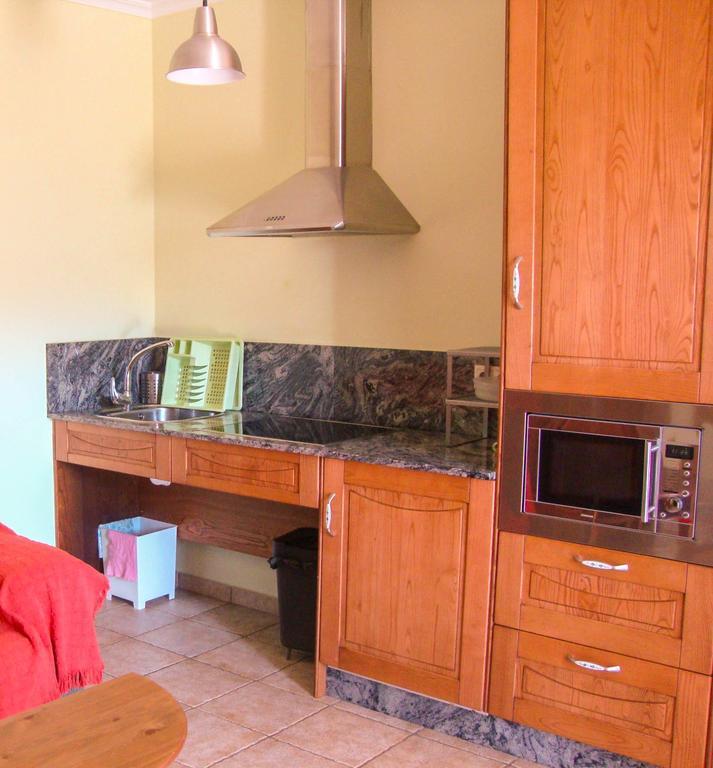 Apartamentos Fandin Ribadeo Oda fotoğraf