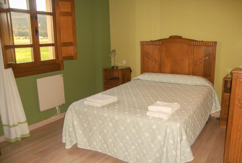 Apartamentos Fandin Ribadeo Oda fotoğraf